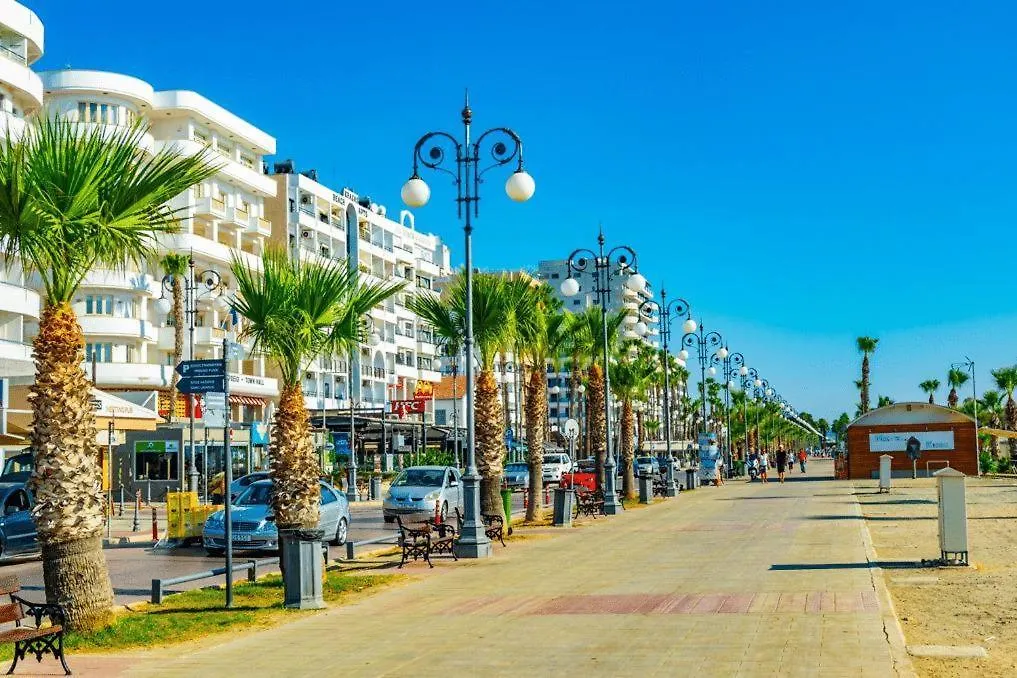 Kitieos 163 Suite In Finikoudes Larnaca