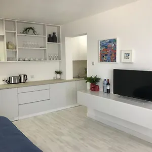 Sea View Apartment